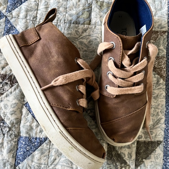 Toms brown sneaker boot - Picture 2 of 3